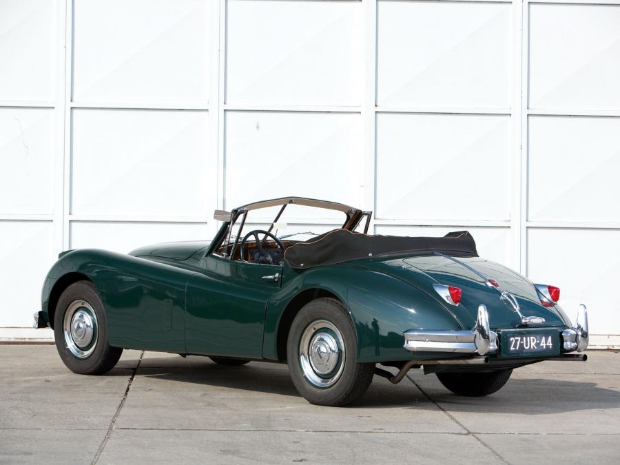  Jaguar XK140 Drophead Coupe 1954 года  (фото 9 из 21)